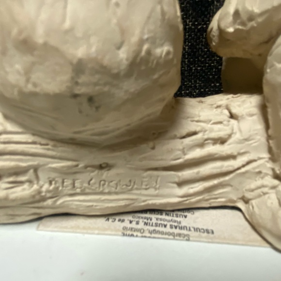 Austin Sculptures “First Love” Figurine - Picture 6 of 16